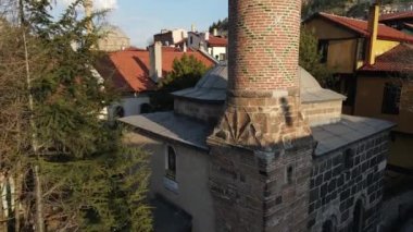 İslam Camii Tarihi Binası