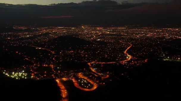 Time lapse lumières de la ville de nuit — Video