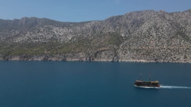Yat turu deniz kıyısı insansız hava aracı transferi