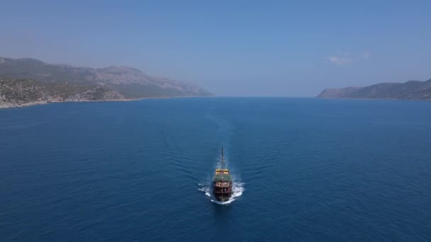Морський транспорт острова Круз — стокове відео