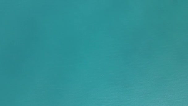 Zee zand hoge turquoise antenne — Stockvideo