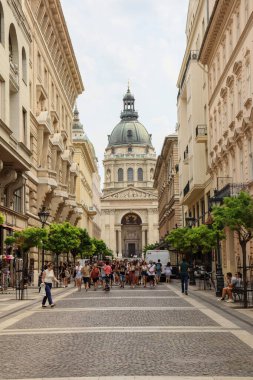 Aziz Stephen 'ın görkemli Bazilikası.