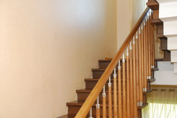 Escaleras de madera marrón Imagen De Stock