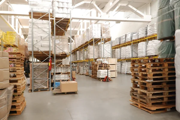 Warehouse with pallets — Stock Photo, Image