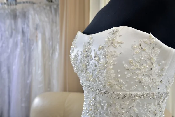 Швейное свадебное платье — стоковое фото