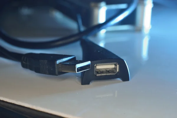 Чоловічі та жіночі роз'єми USB — стокове фото