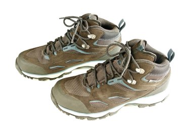 İyi malzemelerden yapılmış çok rahat dağ çizmeleri..