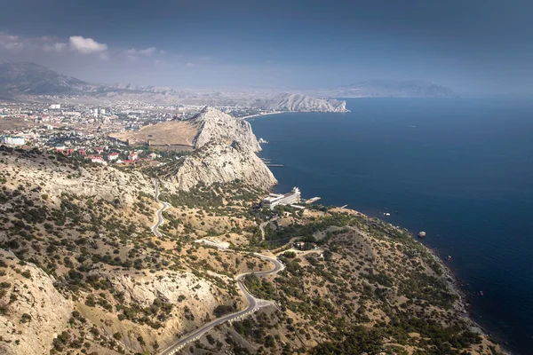 Panorama of Sudak Bay and the Black Sea from a height — Stock Photo, Image