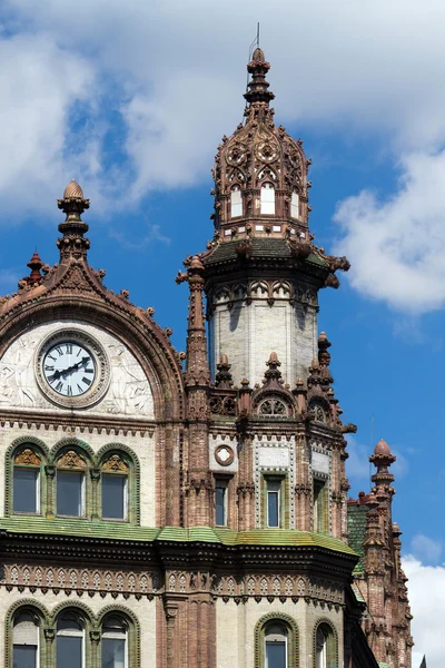 Budapeşte, Macaristan'da bina güzel eski Art Nouveau