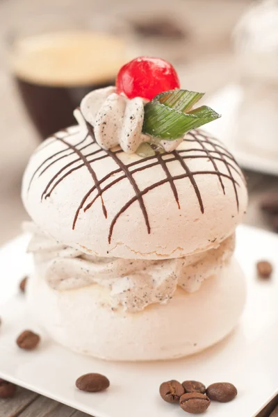 Meringue with coffee cream. — Stock Photo, Image