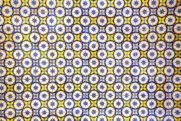 Traditional Glazed Blue Yellow White Ceramic Tiles Azulejos Which Cover — Stock Photo, Image