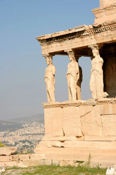 Část strany Erechtheia nebo Erechtheum, Akropole v Athénách v Řecku — Stock fotografie