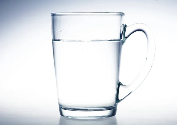 Un vaso de agua —  Fotos de Stock
