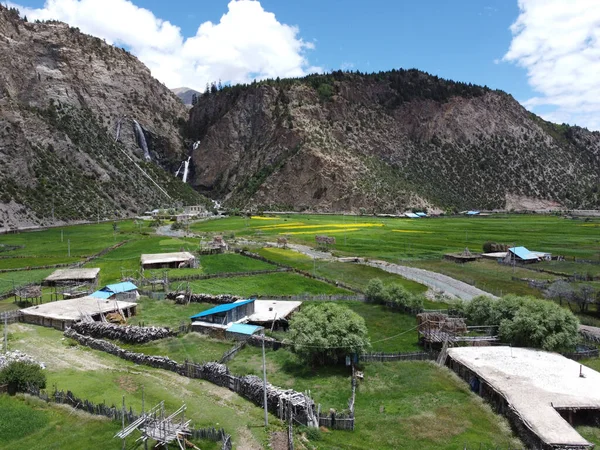 Vedere Aeriană Unui Sat Rural Din Tibet China — Fotografie, imagine de stoc