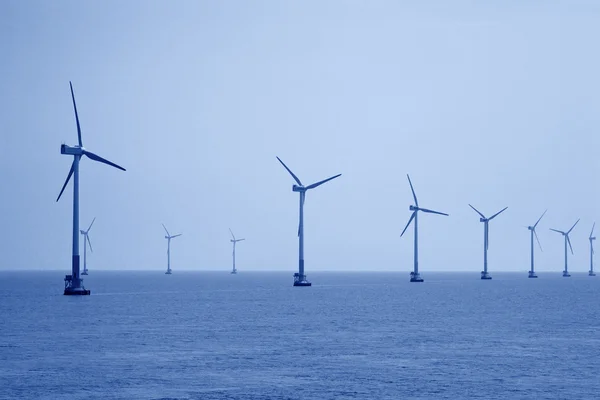 Energía eólica marina —  Fotos de Stock