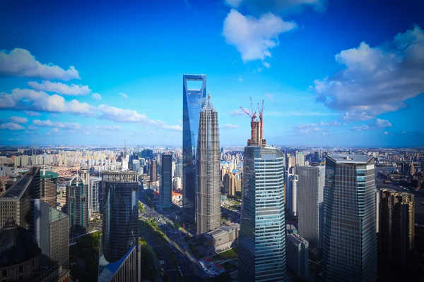 Edificio de la ciudad de Shanghai Pudong — Foto de Stock