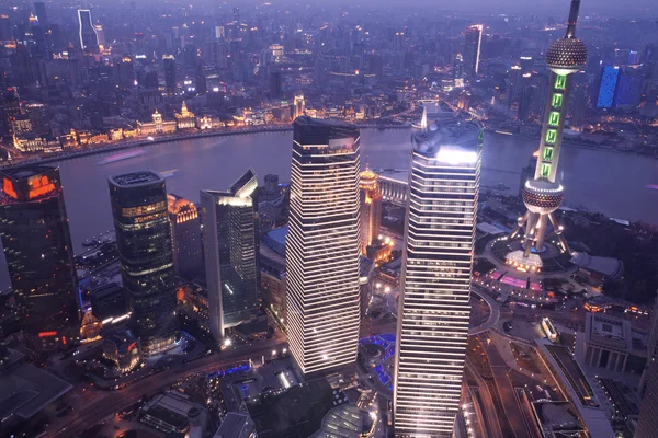 Hava görünümünü shanghai, gece jinmao, Binası — Stok fotoğraf