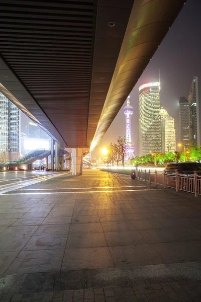 Shanghai Pudong gece — Stok fotoğraf