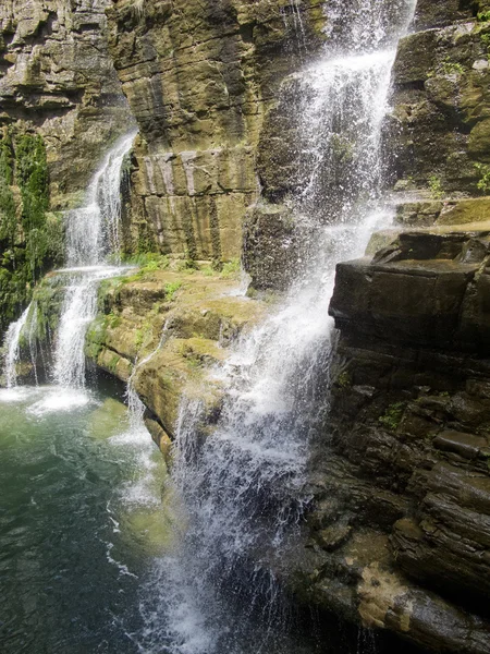 Wasserfall — Stockfoto