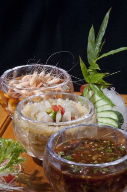 Çin yemeği karides