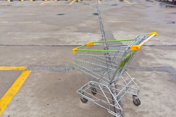 Supermarket shopping cart — Stock Photo, Image