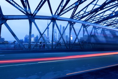 Shanghai Pudong binalar, akşam