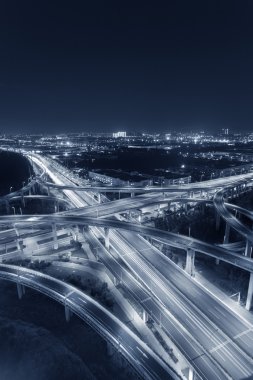 Çin Jiangsu gece Üstgeçit