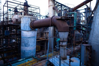 terk edilmiş çelik fabrikası 