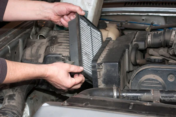 Hava Filtresi araba değiştirme