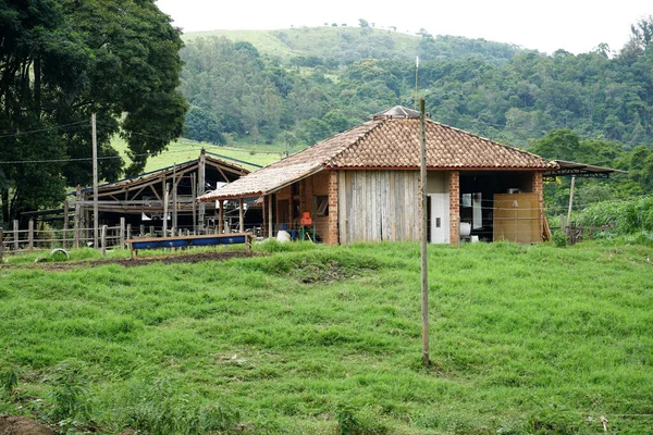 Antigua granja de quesos Fazenda Atalaia en Amparo, Estado de Sao Paulo, Brasil — Foto de Stock