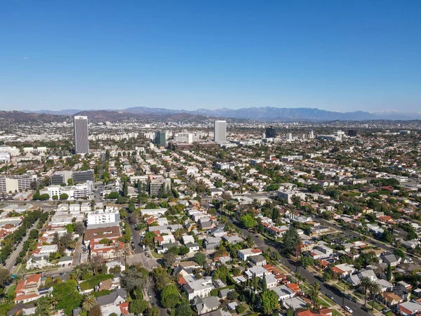Aerial view above Mid-City neighborhood in Central Los Angeles — Stock Photo, Image