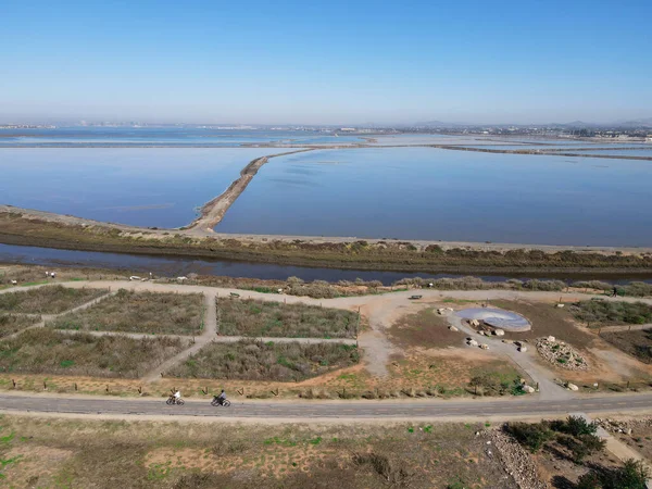 Vista aérea del río Otay y del Refugio Nacional de la Bahía de San Diego desde Imperial Beach, San Diego — Foto de Stock