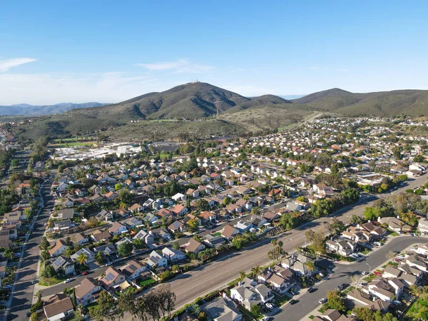 Letecký pohled na okolí Carmel Mountain s Black Mountain. San Diego — Stock fotografie