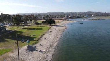 San Diego, California 'daki Mission Bay' in havadan görüntüsü. ABD.