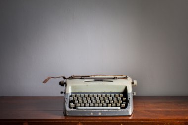 eski typewritter