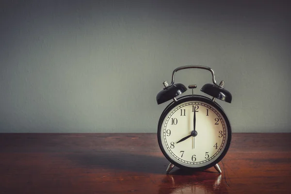 Vintage alarm clock — Stock Photo, Image