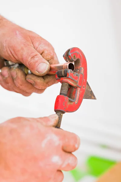 Adapting Conduit To Radiator — Stock Photo, Image