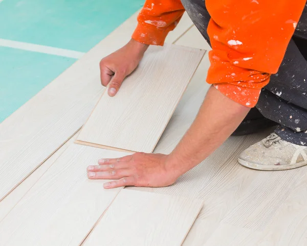 Laminate Flooring Technique — Stock Photo, Image