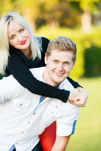 Young love — Stock Photo, Image