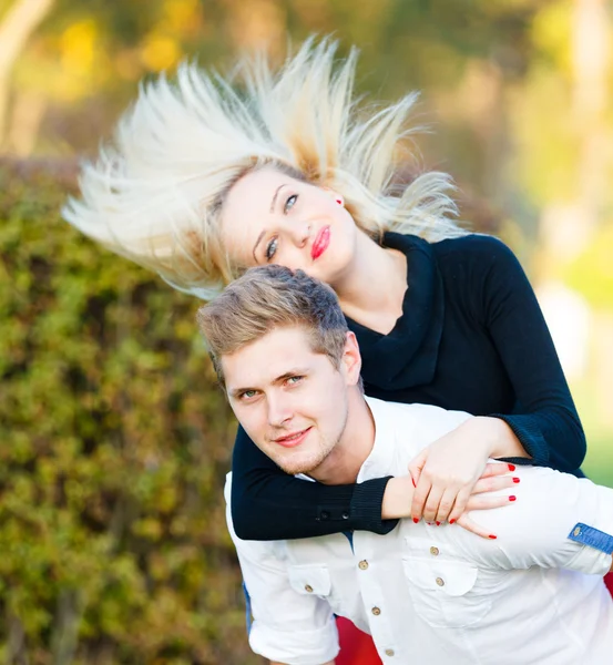 Loving couple — Stock Photo, Image