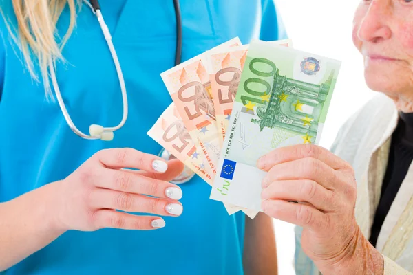 Medical attention costs too much — Stockfoto