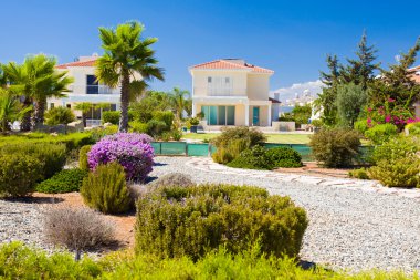 Kıbrıs'tan lüks binalar