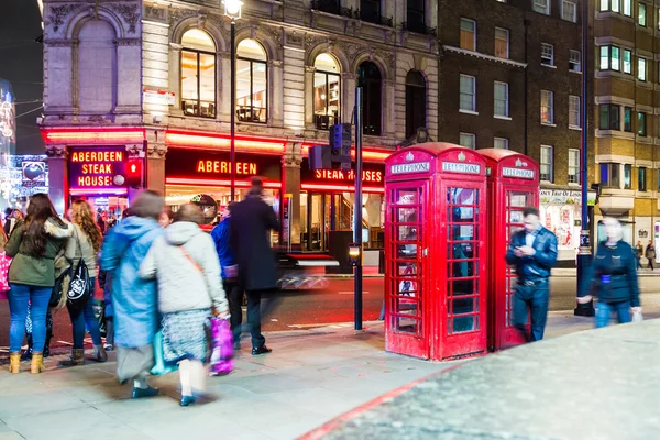 Vie nocturne à Londres — Photo