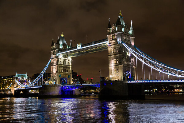 Тауэрский мост
