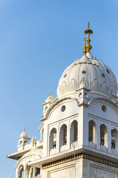 Nära håll Gurudwara på Pushkar Royaltyfria Stockbilder