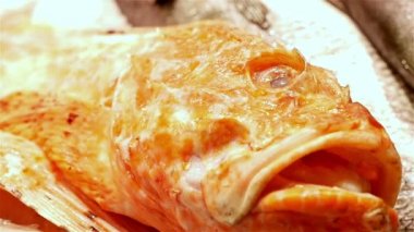 Deniz ürünleri. La Boqueria gıda Market, Barselona, İspanya, taze balık