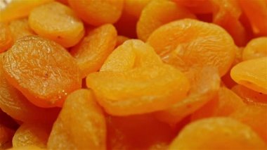 Dolly bir kalkık içinde Kuru Kayısı
