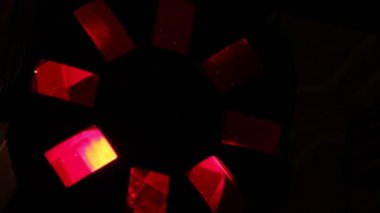 Pub ya da disko ışıkları renkli arka plan bulanık