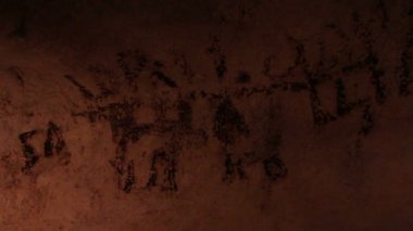 Authentique 7000 yıllık kaya resimleri Magura üzerinden mağara, Bulgaristan. Resimler bazı 7000 yıl eski.