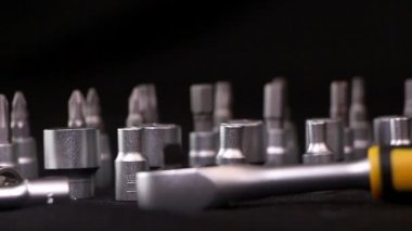 Otomotiv mekanik araçları seti ile kutu